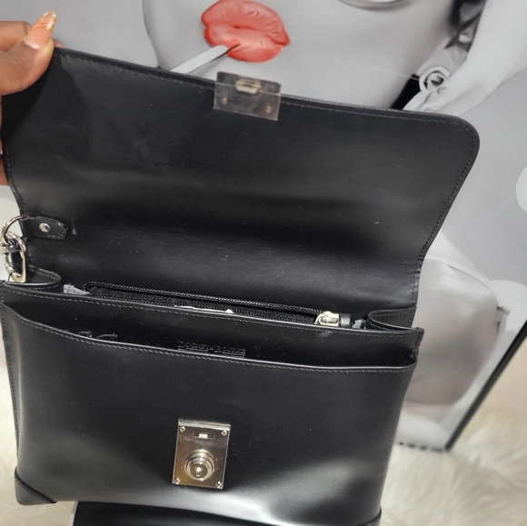 Dooney and bourke  clutch - Picture 4 of 14